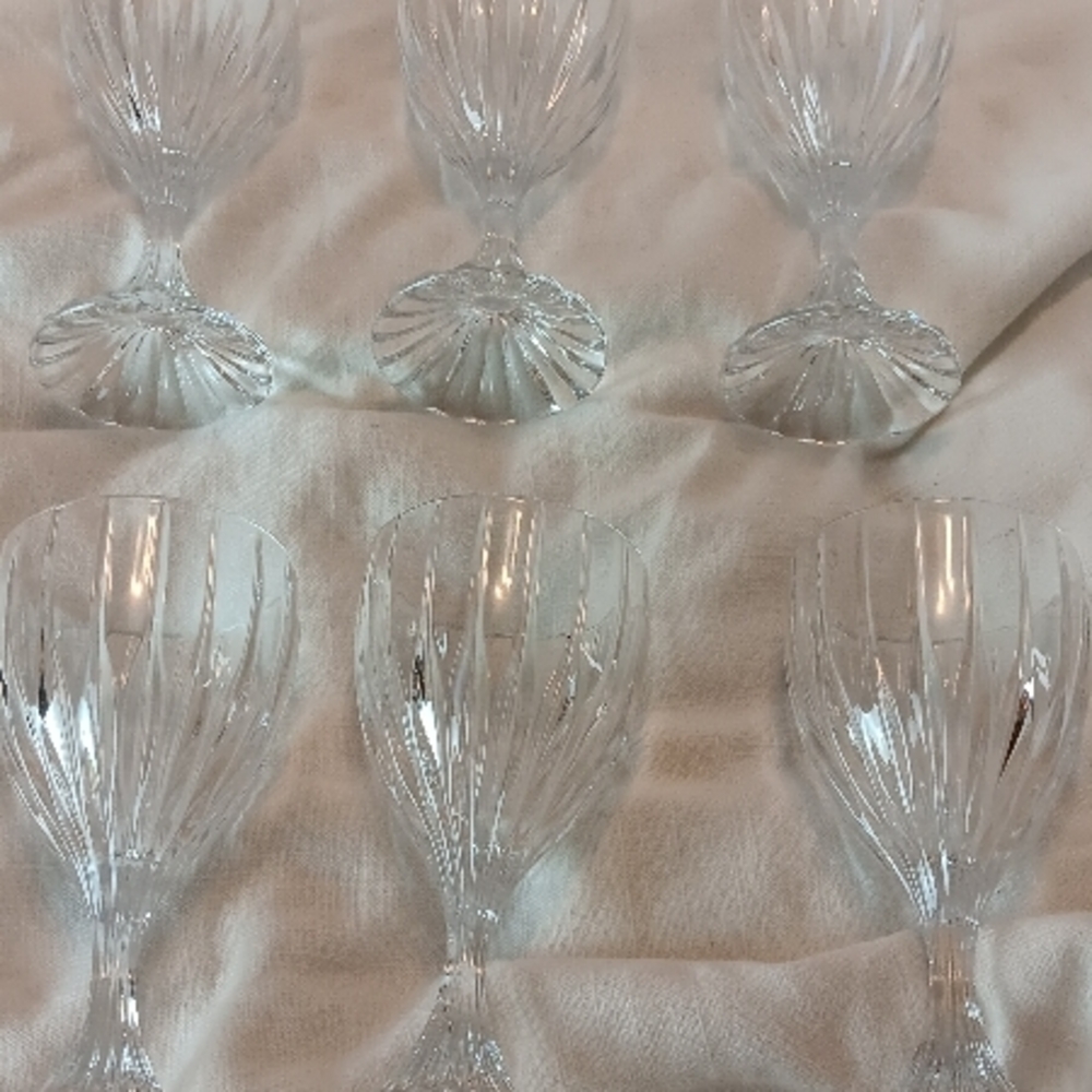 Vintage 80's Crystal Mikasa brand Parklane style (discontinued) goblets